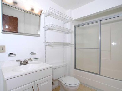 Full Bath.