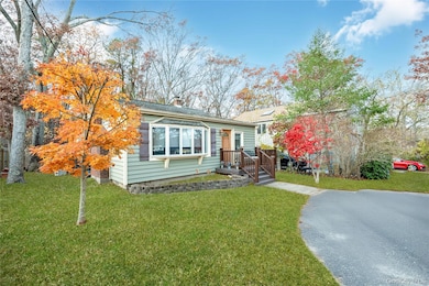 180 Lakeside Trail, Ridge, NY 11961 - photo 2