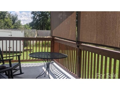 27 Sugarloaf Ln, Hendersonville, NC 28792 - photo 5