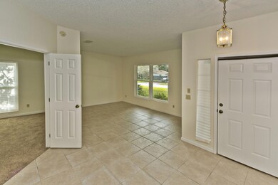 003_Foyer