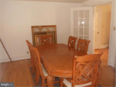 63 Warwick Rd, Stratford, NJ 08084 - photo 4