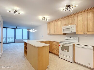KKitchen & Living area