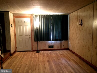 3232 Brendan Ave, Baltimore, MD 21213 - photo 2