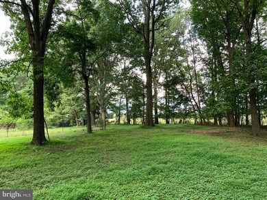 922 Buckhorn Rd, Sykesville, MD 21784 - photo 3