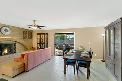 Family Room/Formal Dining