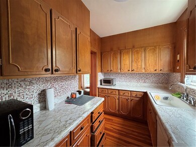 856 Hope St unit 2, Providence, RI 02906 - photo 6