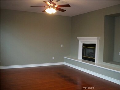 23227 Barnacle Ln, Valencia, CA 91355 - photo 6