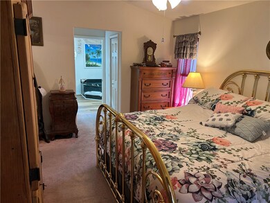 574 Periwinkle Dr, Sebastian, FL 32958 - photo 5