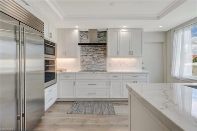 875 9th St S unit PH-2, Naples, FL 34102 - photo 2