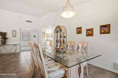 07-Dining Area