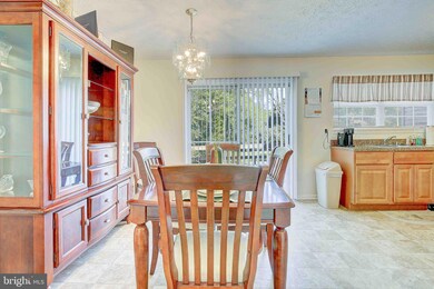 7752 Moonfall Ct, Pasadena, MD 21122 - photo 5