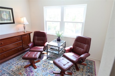 Small denlike area past the living room