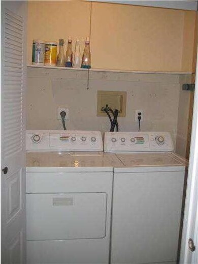 205 Bernard Ct, Chesterbrook, PA 19087 - photo 3