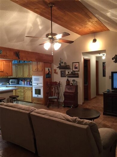 112 Iris Park Dr, Pineville, LA 71360 - photo 3