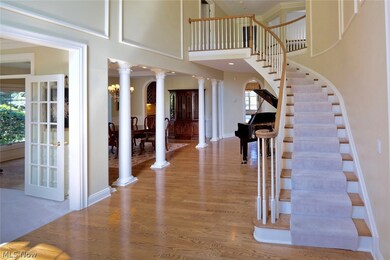 570 Hardwick Dr, Aurora, OH 44202 - photo 3