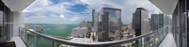 Icon Brickell Tower 2 unit 2911, Miami, FL 33131 - photo 4