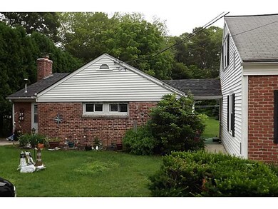Exterior Front. Apt 109 C