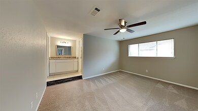 387 Merriwether Dr, Alvin, TX 77511 - photo 6