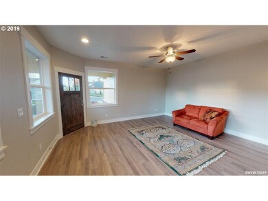 503 NE Fern Ave, Dallas, OR 97338 - photo 7