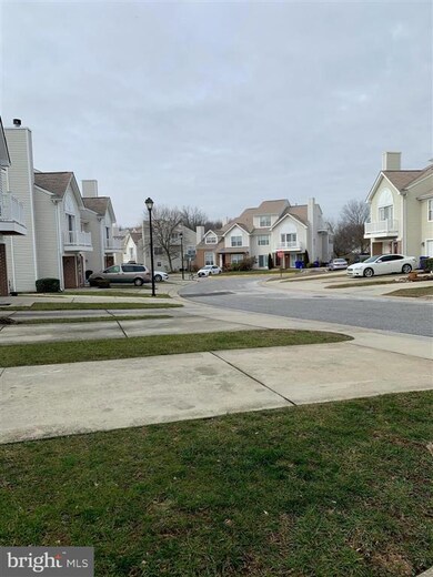 3925 Elan Ct, Bowie, MD 20716 - photo 4