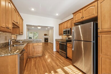 1 Ashton Cir, Simsbury, CT 06070 - photo 7