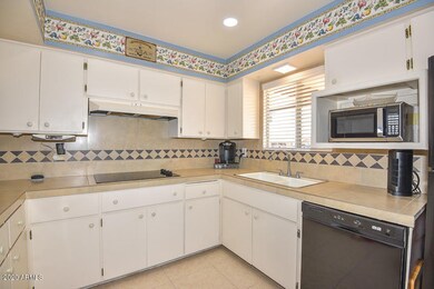 4036 W Dunlap Ave, Phoenix, AZ 85051 - photo 7