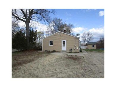 1843 W Shore Rd, Warwick, RI 02889 - photo 6