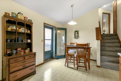 8-web-or-mls-2364-rolling-rock-dr