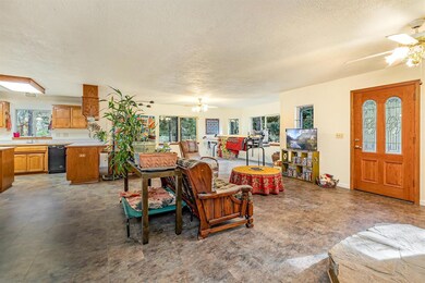 1300 Pleasant Creek Rd, Rogue River, OR 97537 - photo 2