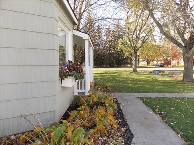 179 Edward St, North Tonawanda, NY 14120 - photo 3