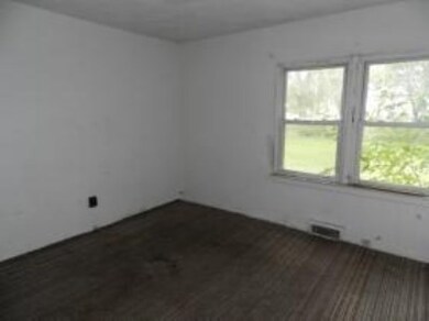 2465 Fillmore St, Gary, IN 46407 - photo 5