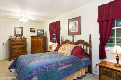 13148 Wilton Ave, New Buffalo, MI 49117 - photo 7