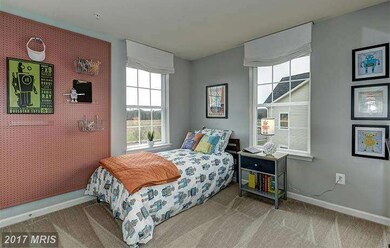 3103 Presidential Golf Dr, Upper Marlboro, MD 20774 - photo 5