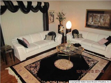 37 Shift Place, Staten Island, NY 10312 - photo 3