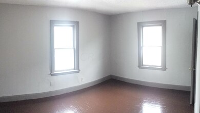 1127 E. 20TH AVE COLUMBUS OHIO 43211 (10