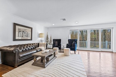 41 Johnson Cir, North Andover, MA 01845 - photo 3