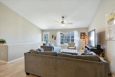 722 Grindstone Cir, Waterloo, IA 50702 - photo 7