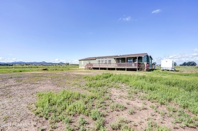 25755 N Trinity Ranch Rd, Paulden, AZ 86334 - photo 6