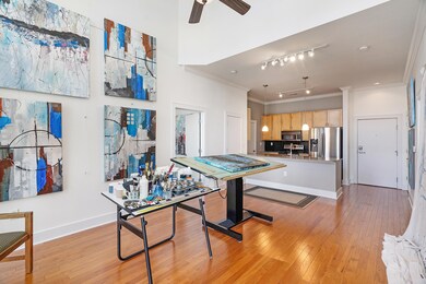 34 - 129 Walnut Street - #436 - Unit Int