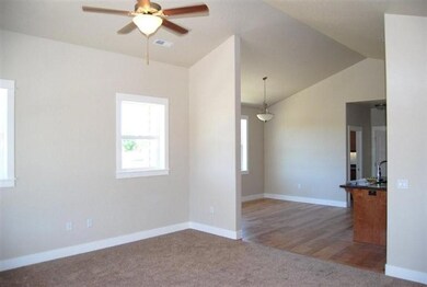 1117 Boulder Ridge St, Central Point, OR 97502 - photo 6