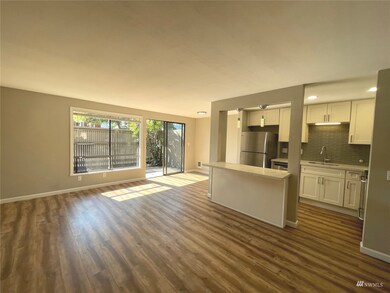 13564 37th Ave S unit 35, Tukwila, WA 98168 - photo 2