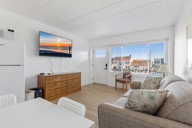 2101 Surf Ave unit 105, Wildwood, NJ 08260 - photo 5