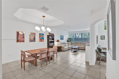 6800 NW 109th Ct, Doral, FL 33178 - photo 4