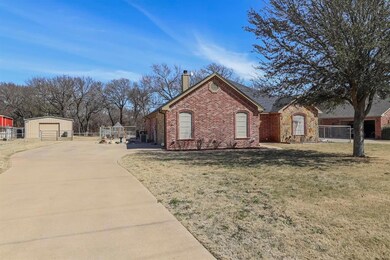 105 Sun Valley Ln, Weatherford, TX 76087 - photo 2