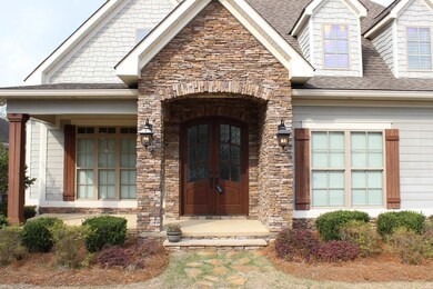 Exterior_Front Door