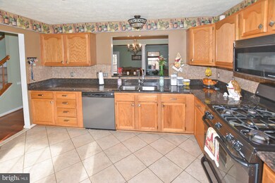 207 Healy Ct, Stafford, VA 22554 - photo 5