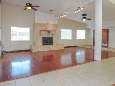 10201 Stoneway Dr, El Paso, TX 79925 - photo 4