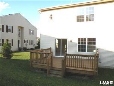 3686 Clauss Dr, Macungie, PA 18062 - photo 2