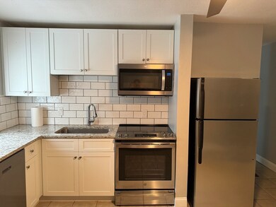 41 Lionel Ave unit B, Waltham, MA 02452 - photo 5