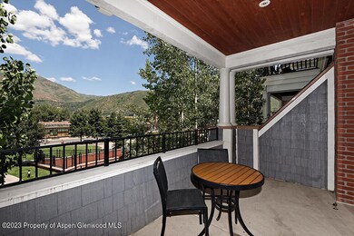 TAMR11BalconyViewOverTown